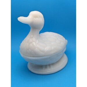 VTG Duck Milk Glass Lidded Bowl Dish Butter Pot French Opaline Vallerysthal Mint